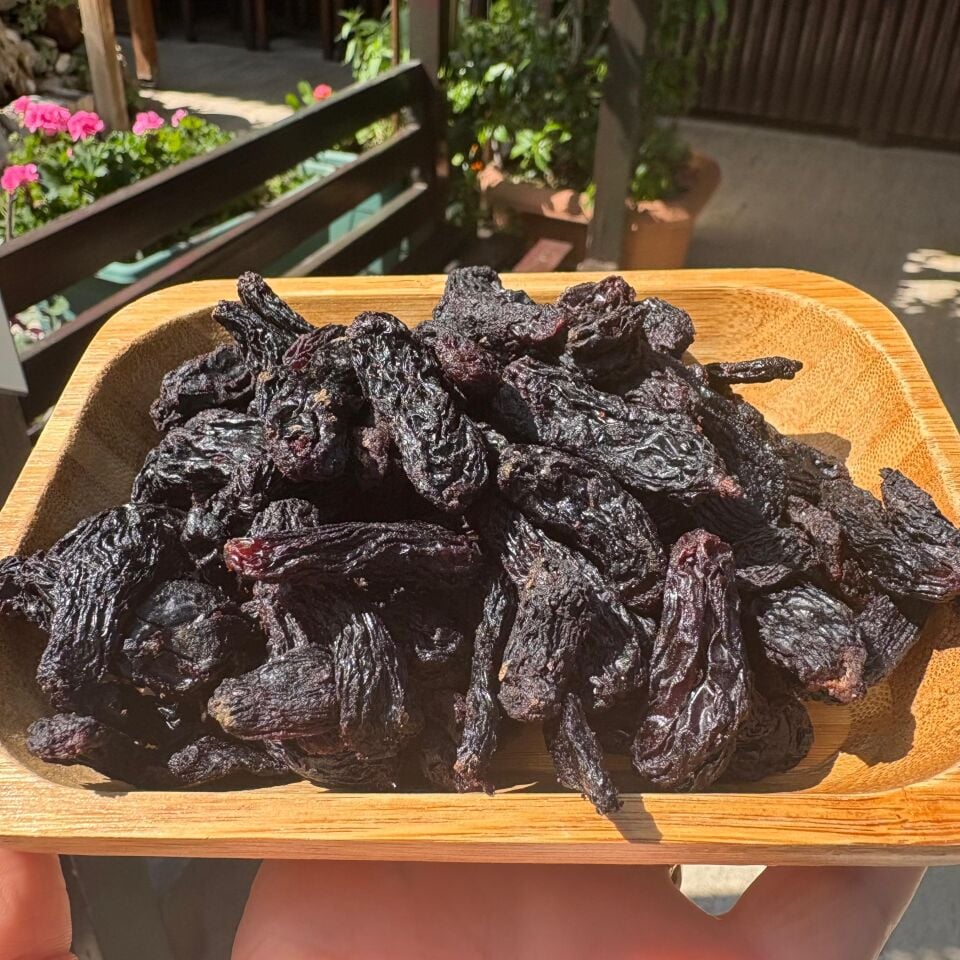 Şili Siyah Çekirdeksiz Üzüm (500 gr)